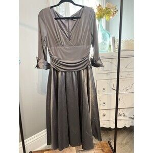 Jessica Howard Evenings Grey Ruched sides Midi aline wedding guest dress size 12